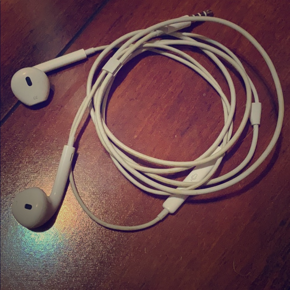 Apple headphones
